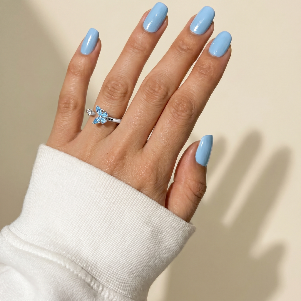 At-Ease-Butterfly-ring-silber Detailaufnahme 